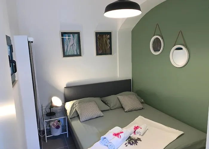 Dux * Komiža